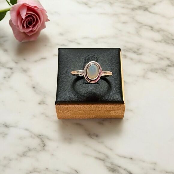 Artisan Made Genuine Ethiopian Opal 925 Sterling Silver Ring Size 7.75 - Picture 3 of 9